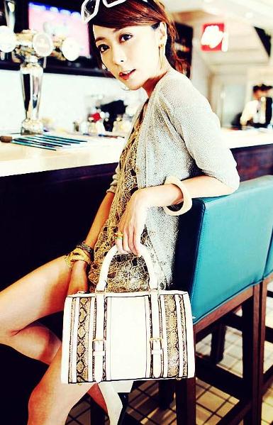 หมดค่ะ ค่ะกระเป๋าแฟชั่นเกาหลี ยี่ห้อMaomao รุ่น m31-016 สีขาว (Ivory)